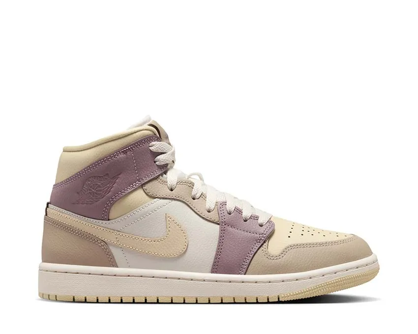 Air Jordan 1 Mid W