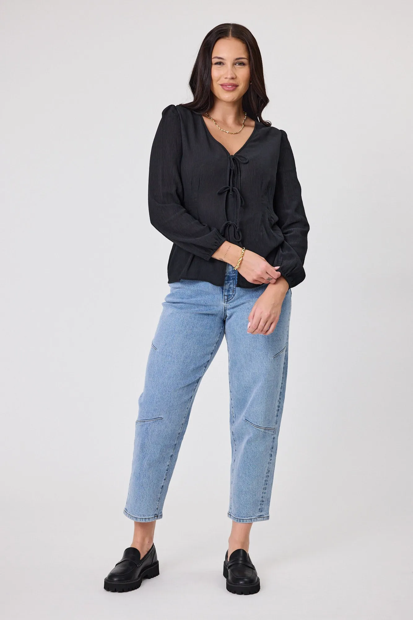 Gloss The Label Morgana Tie Front Top Black