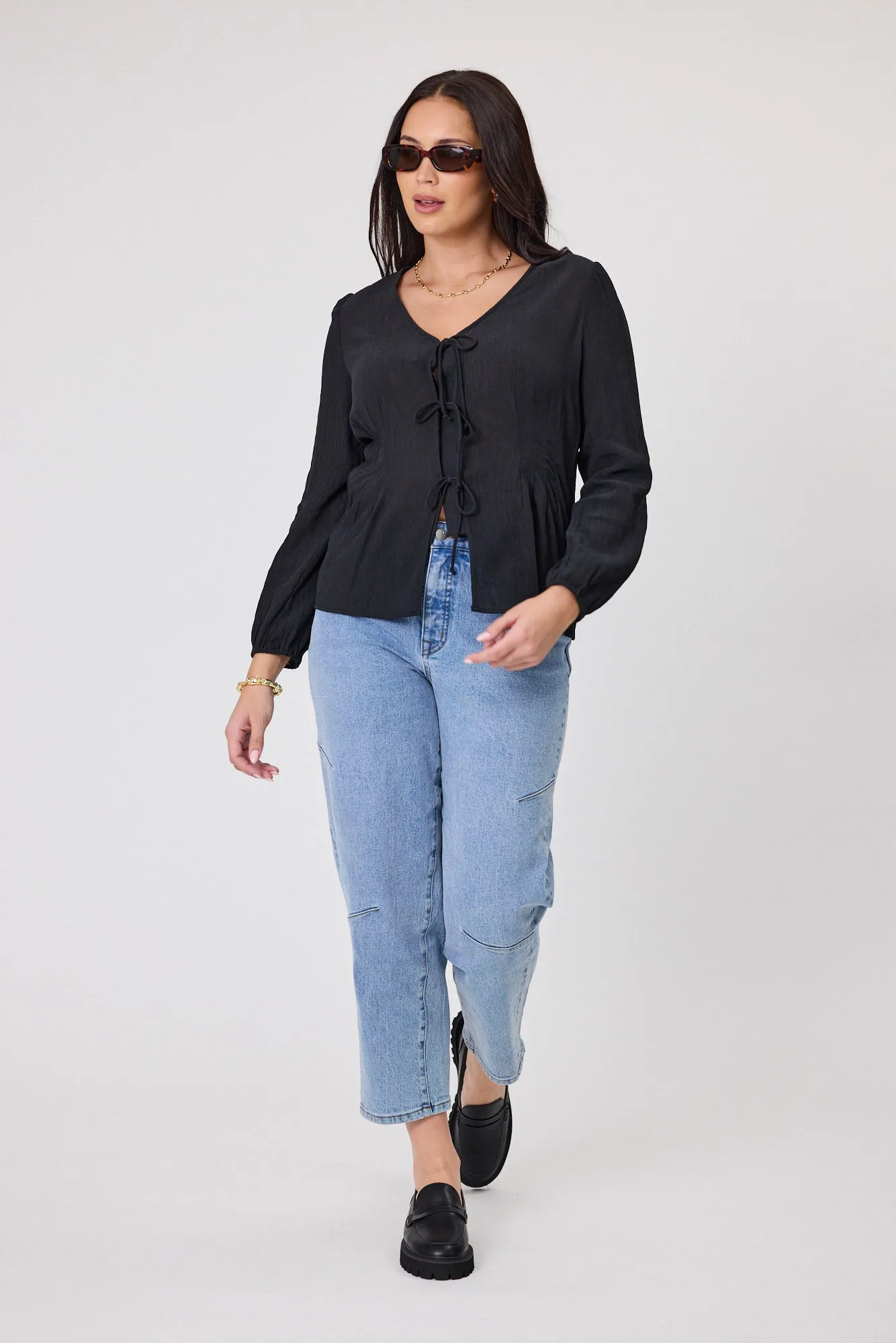 Gloss The Label Morgana Tie Front Top Black