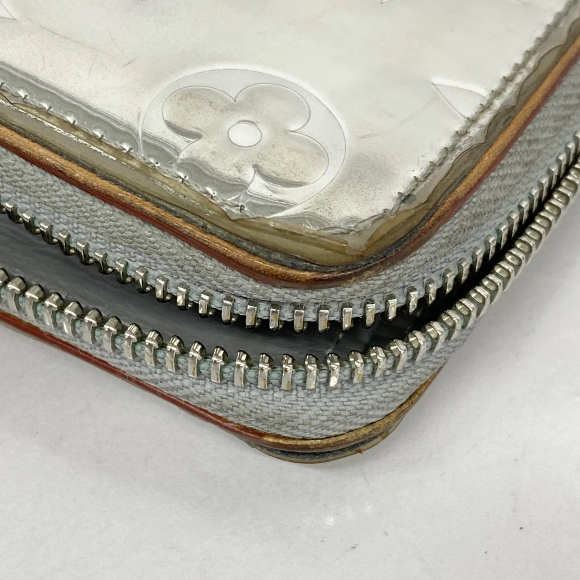 Louis Vuitton Long Wallet (Bi-Fold) (Pre-Owned)