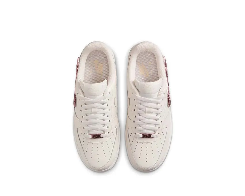 Nike Air Force 1'07 LX W