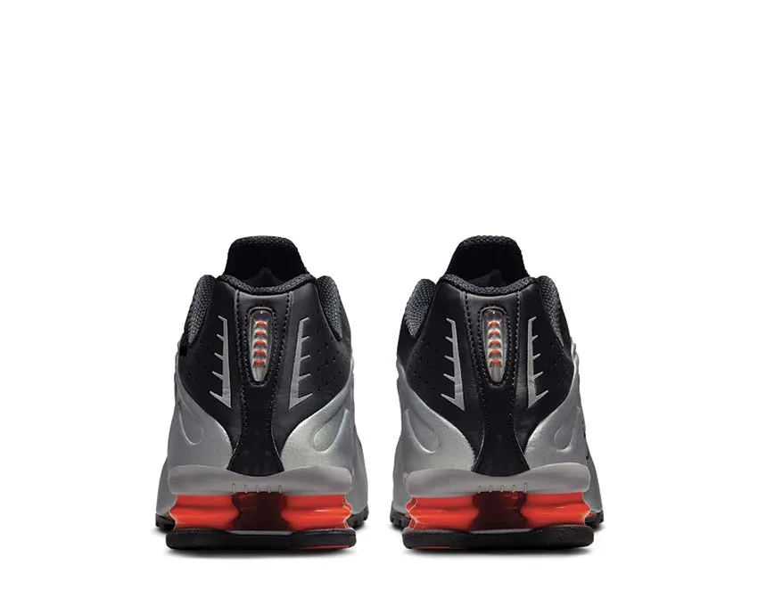 Nike Shox R4 "Metallic Silver"