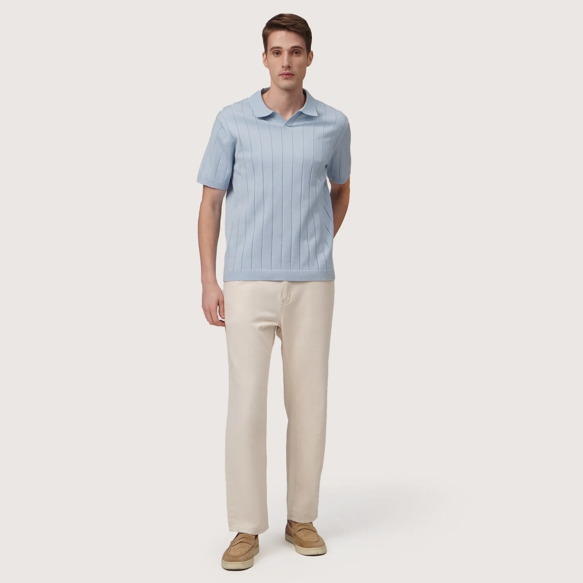 Regatta- Regular Fit V-Placket Polo Shirt In Knitted Fabric
