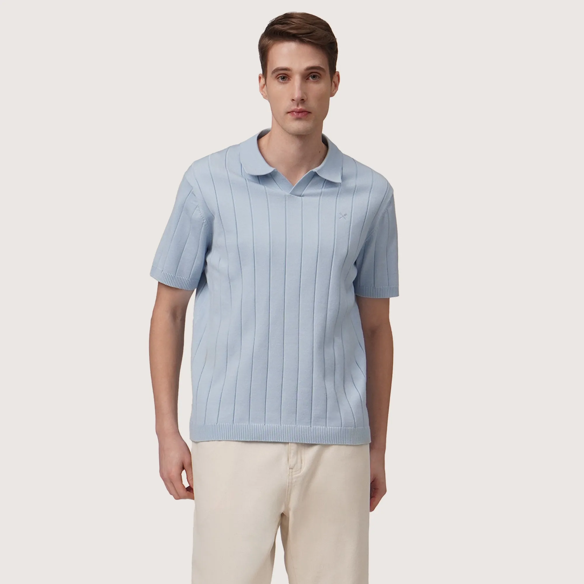 Regatta- Regular Fit V-Placket Polo Shirt In Knitted Fabric