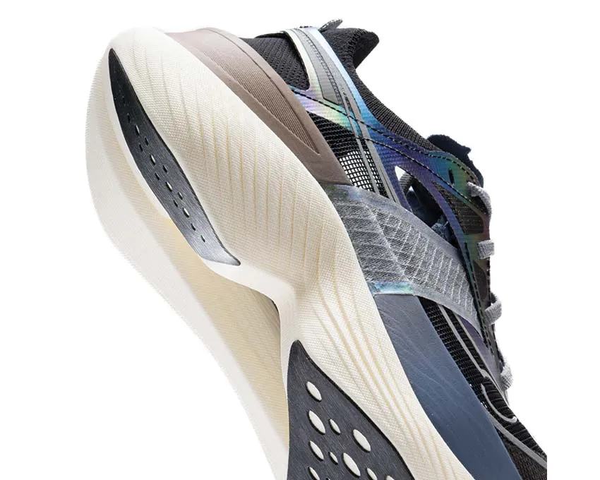 Saucony Endorphin Elite